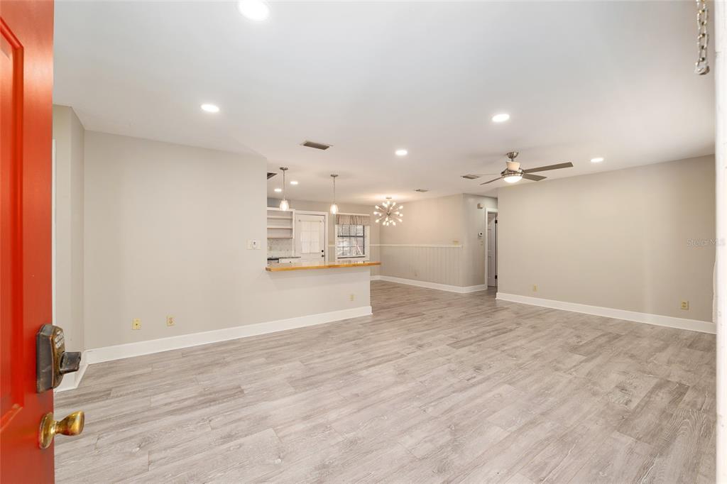 3920 Southwest 1st Avenue Gainesville, FL 32607 - Photo 3 of 31