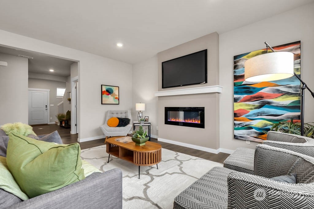 2902 Longhorn Loop, Unit 246 Ellensburg, WA 98926 - Photo 9 of 30 a living room with furniture and a flat screen tv