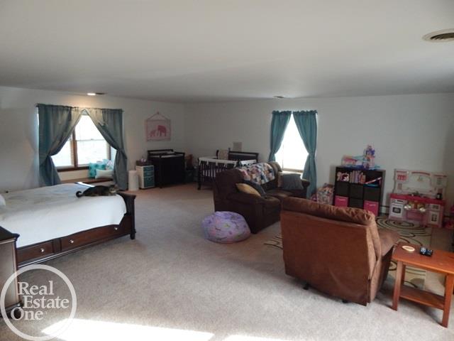 54095 Baker Road New Baltimore, MI 48047 - Photo 35 of 57