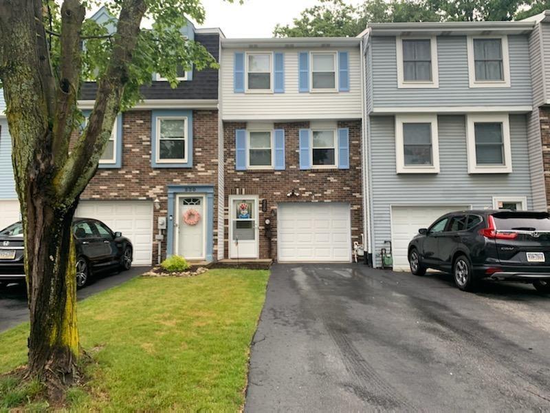 228 Shady Ridge Drive Monroeville, PA 15146 - Photo 2 of 9 Gallery Image 2