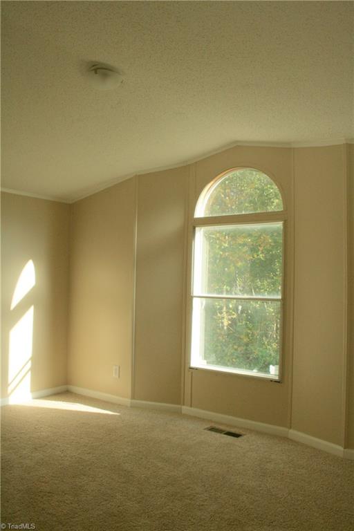 2249 Staleys Farm Road Asheboro, NC 27205 - Photo 4 of 17 Gallery Image 4