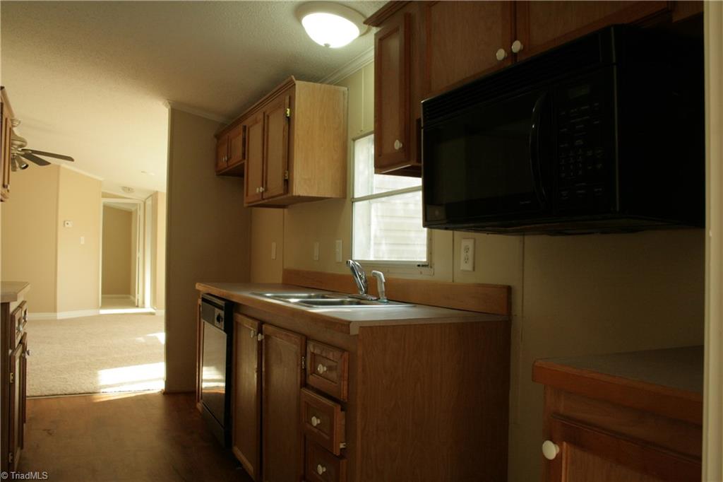 2249 Staleys Farm Road Asheboro, NC 27205 - Photo 8 of 17 Gallery Image 8