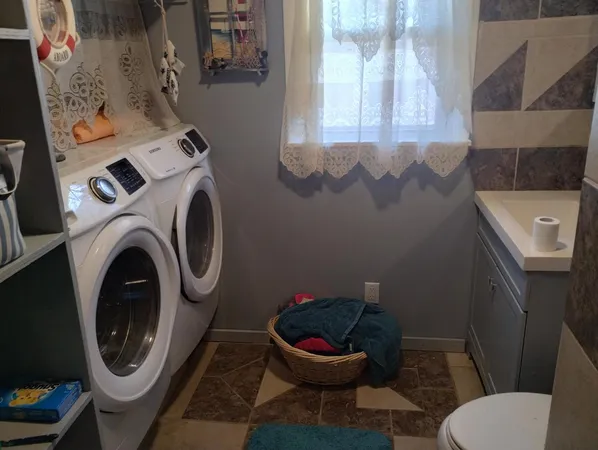 $159,900 | 600 South Skyline Drive, Carbondale, IL 62901