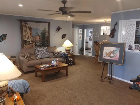 $159,900 | 600 South Skyline Drive, Carbondale, IL 62901