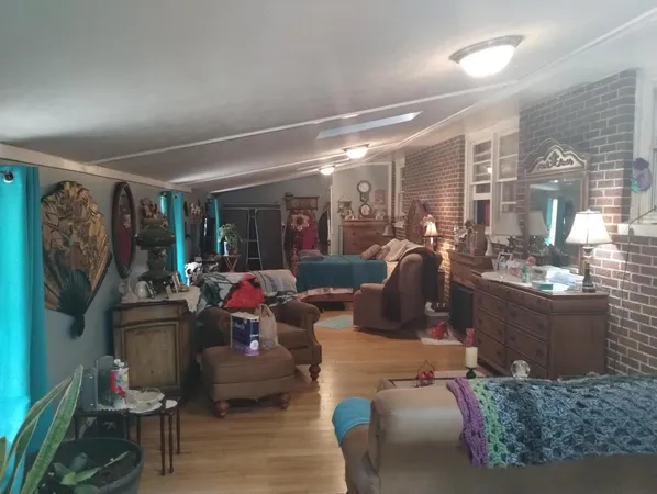 $159,900 | 600 South Skyline Drive, Carbondale, IL 62901