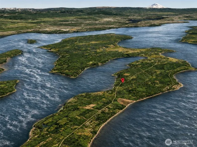 $119,900 | 24503 State Route 525, Greenbank, WA 98253