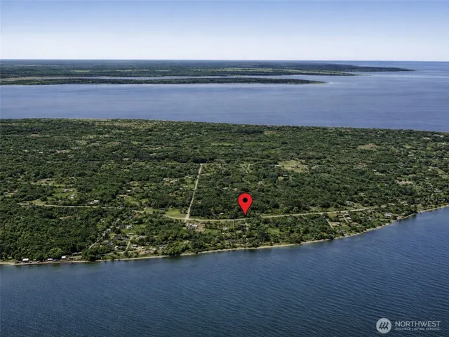 $119,900 | 24503 State Route 525, Greenbank, WA 98253