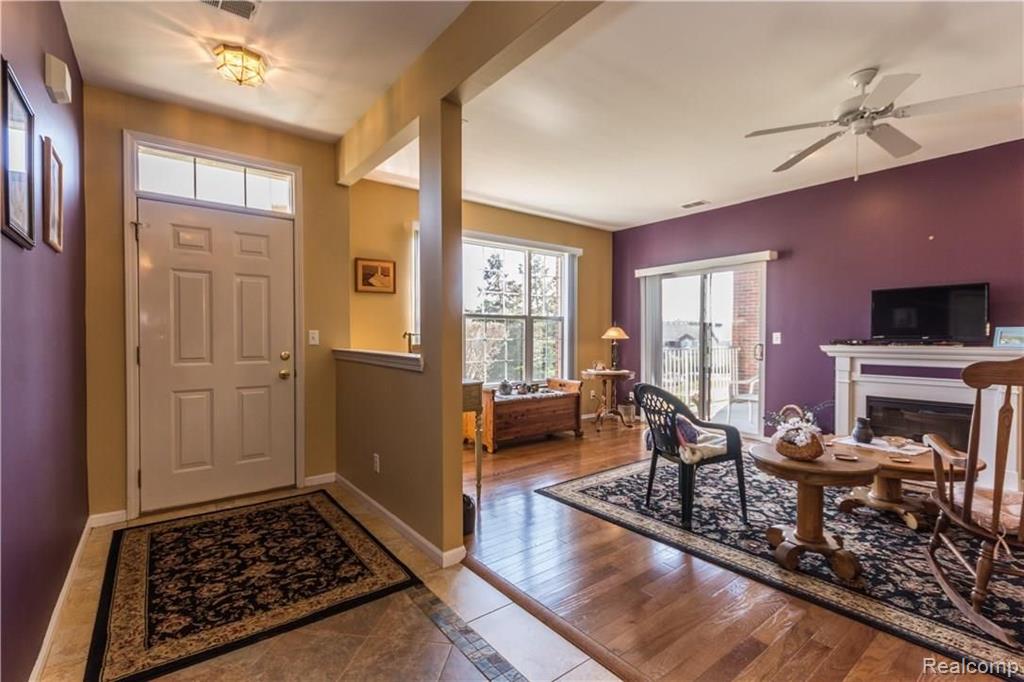 1879 Flagstone Circle Rochester, MI 48307 - Photo 21 of 31