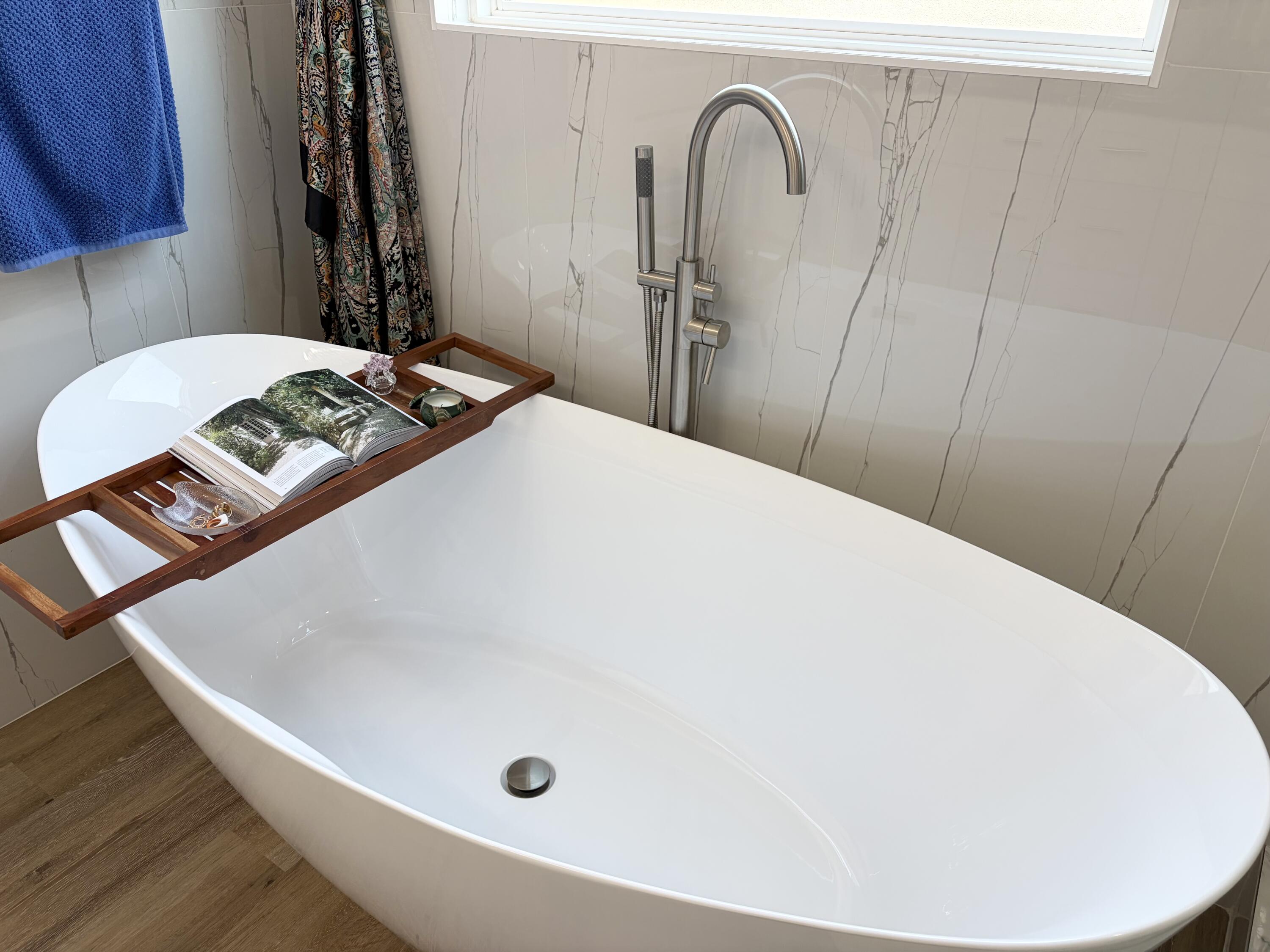 8369 Snowdrop Way Ooltewah, TN 37363 - Photo 20 of 32 Soaking Tub