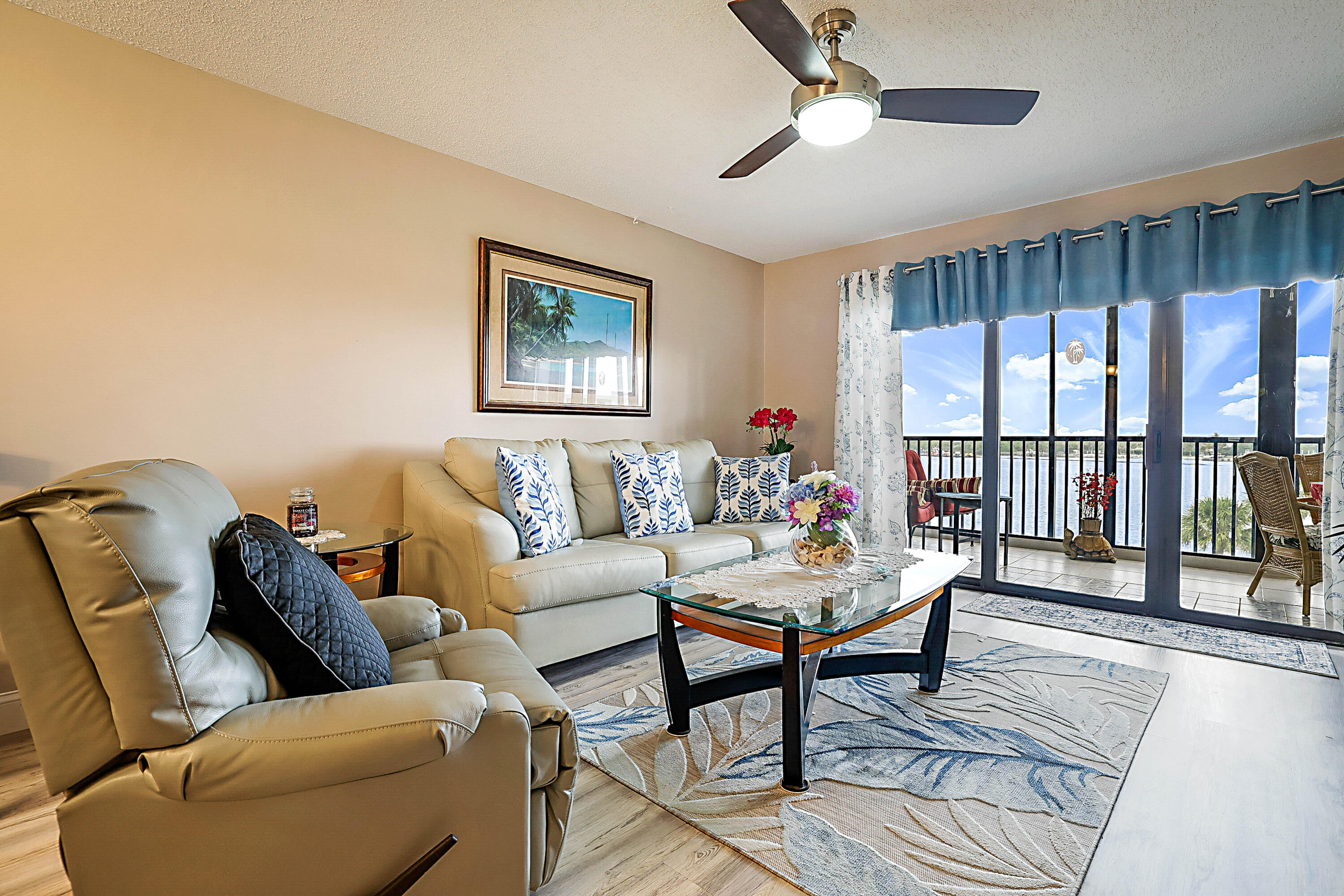 300 Intracoastal Place, Unit 403 Jupiter, FL 33469 - Photo 3 of 38 300 Intracoastal Pl Apt 403-3