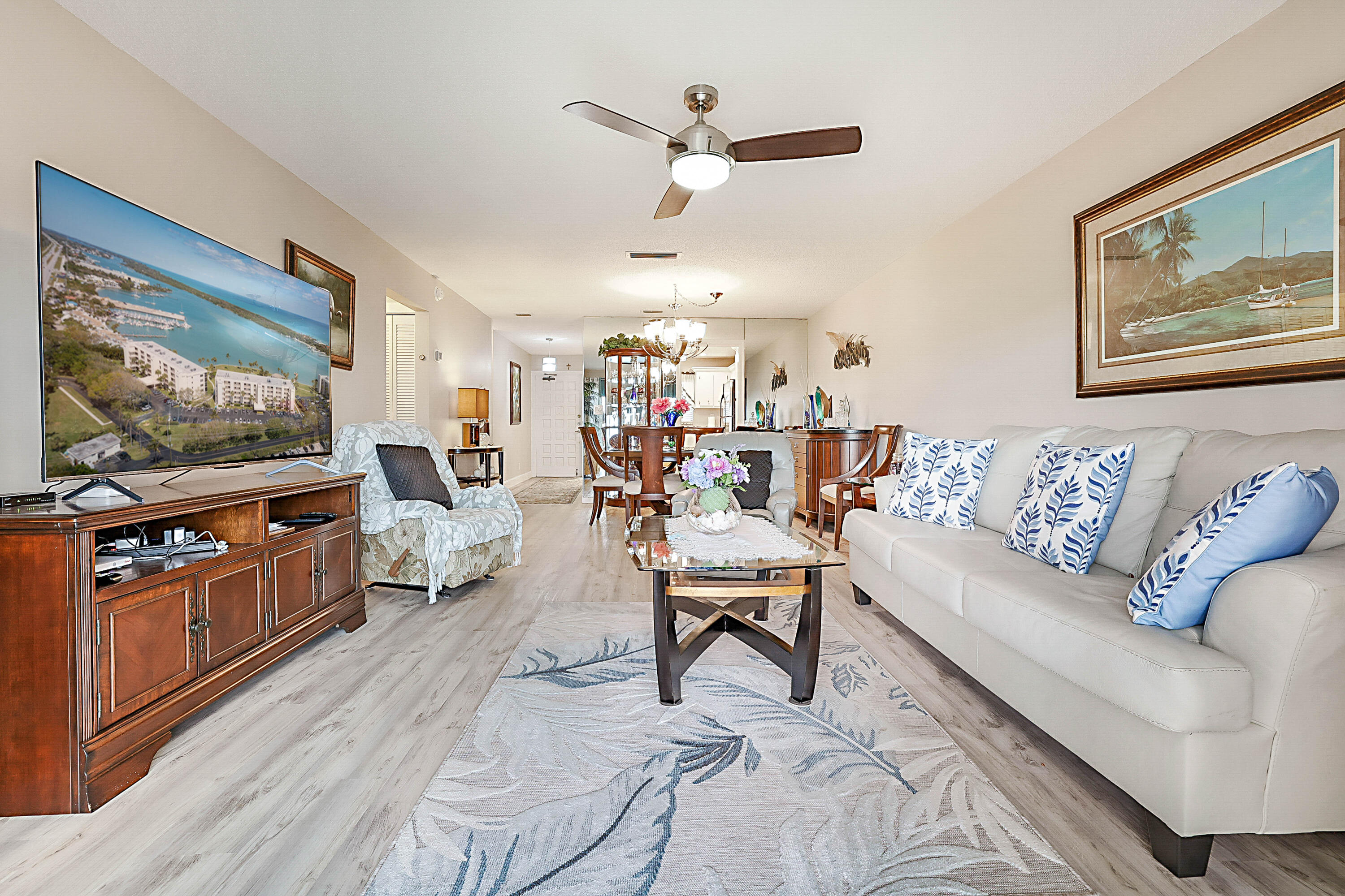 300 Intracoastal Place, Unit 403 Jupiter, FL 33469 - Photo 9 of 38 300 Intracoastal Pl Apt 403-9