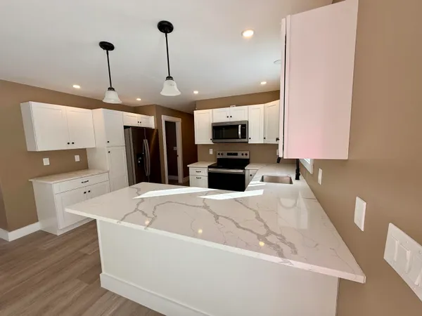 $369,900 | 5 Oldham Road, St. Albans, ME 04971