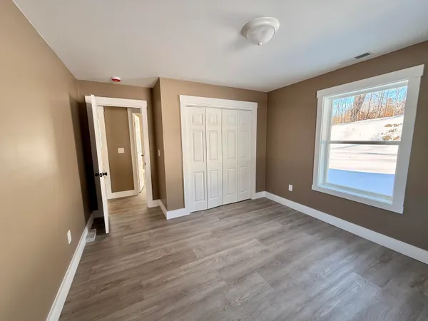 $369,900 | 5 Oldham Road, St. Albans, ME 04971