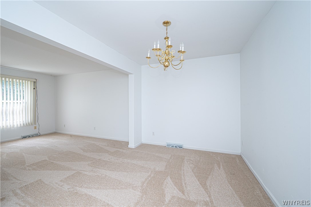 7 Queens Guard Walk, Unit 7 Tonawanda, NY 14150 - Photo 21 of 37 Gallery Image 21