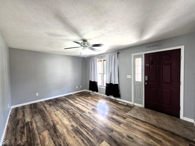 $229,500 | 508 Deer Run, Westport, IN 47283