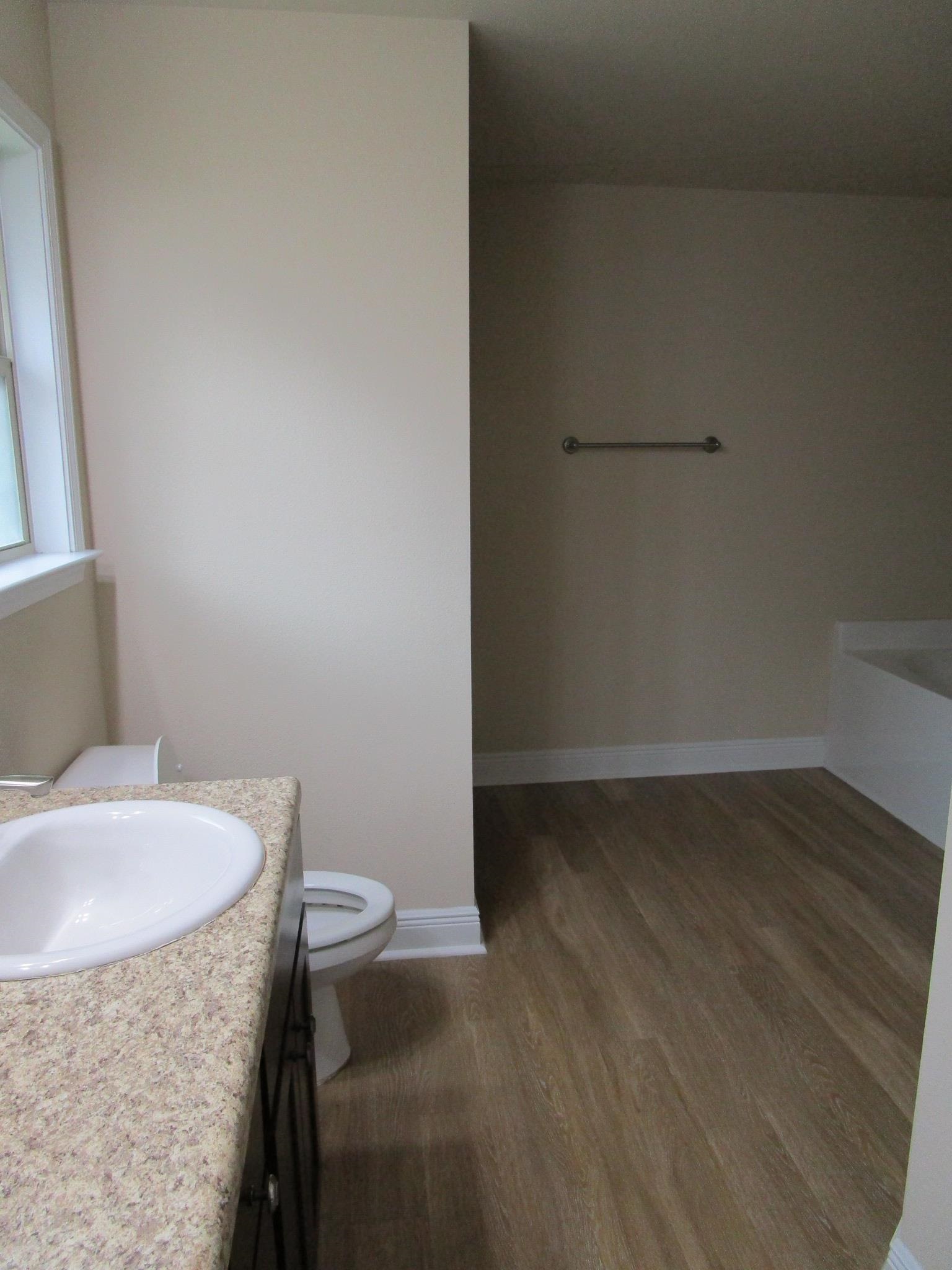 609 Beignet Drive Foley, AL 36535 - Photo 18 of 23 Master Bathroom