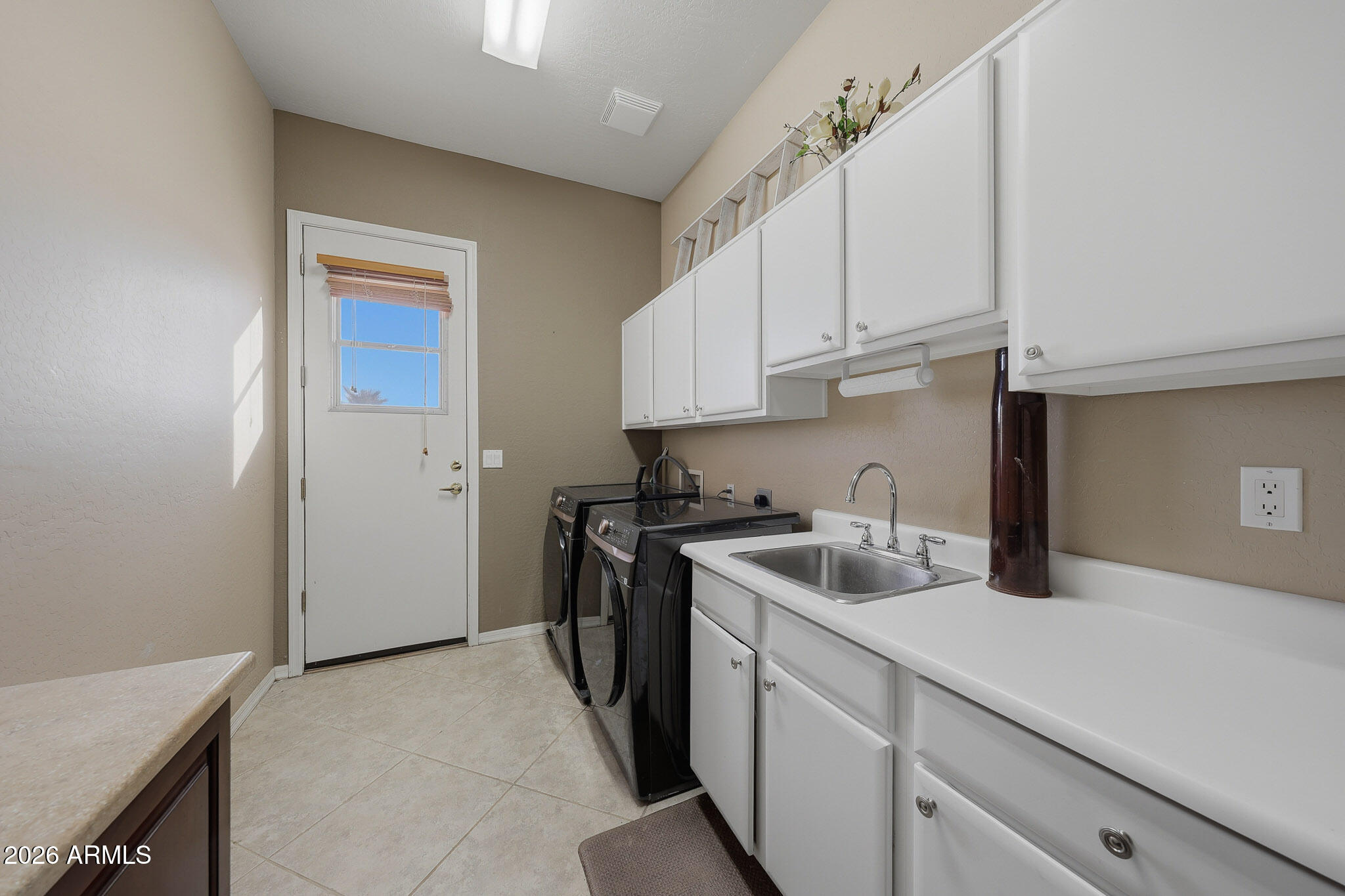 23024 West Sierra Ridge Way Wittmann, AZ 85361 - Photo 38 of 99 B (30)