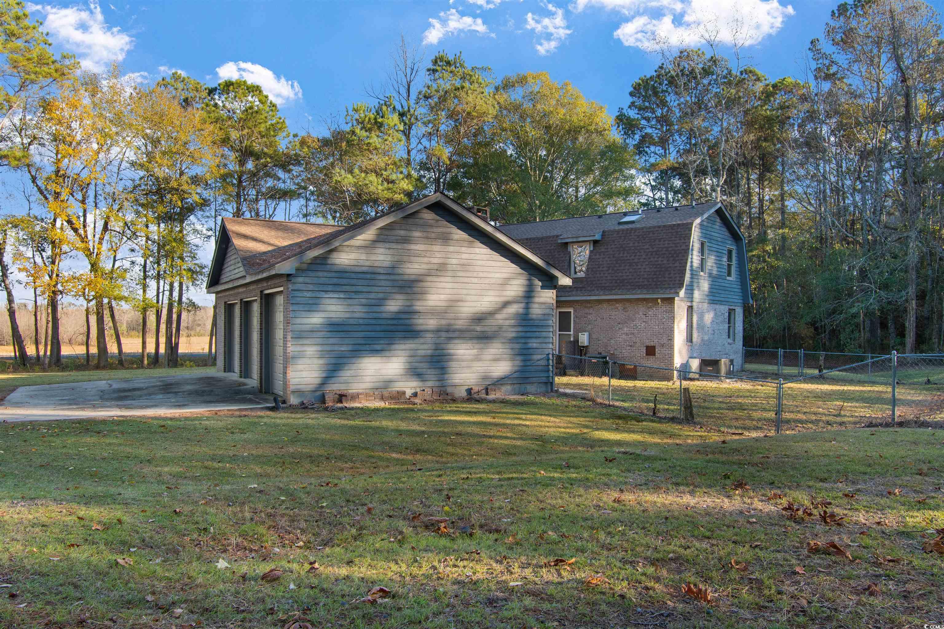 50 Irvin Enzor Road North Fair Bluff, NC 28439 - Photo 5 of 29