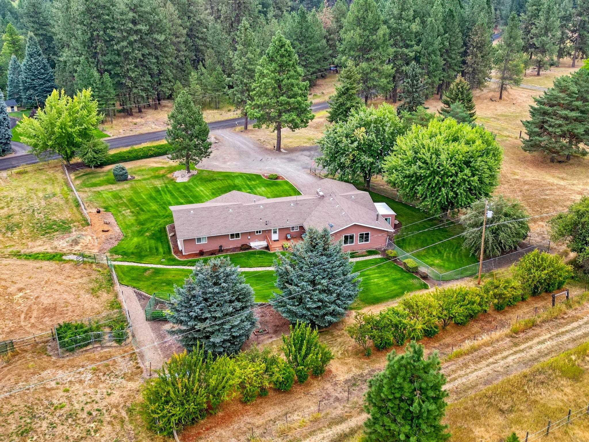22011 North Panorama Road Colbert, WA 99005 - Photo 47 of 49