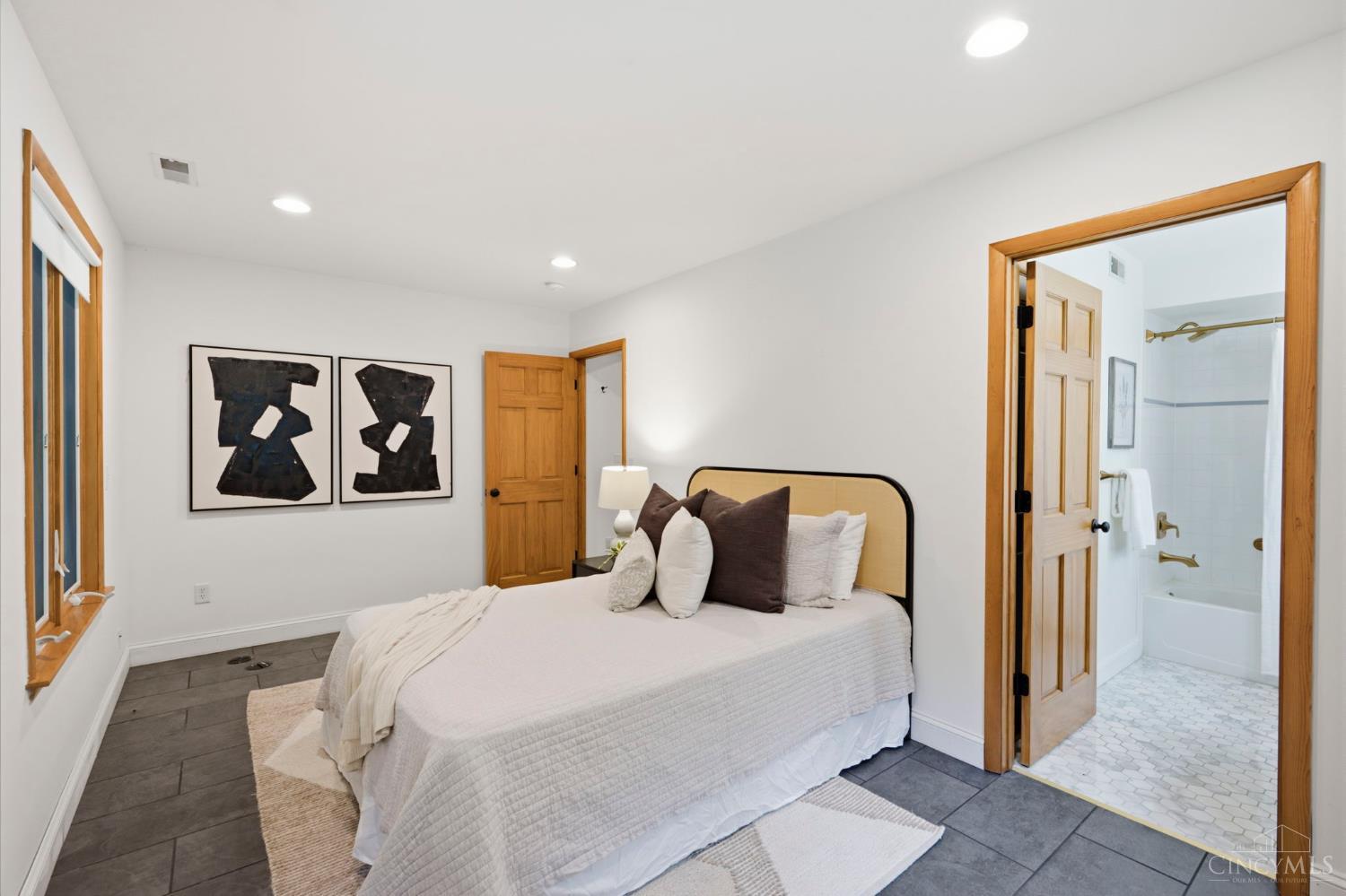 7767 Shawnee Run Road Cincinnati, OH 45243 - Photo 35 of 68 Gallery Image 35
