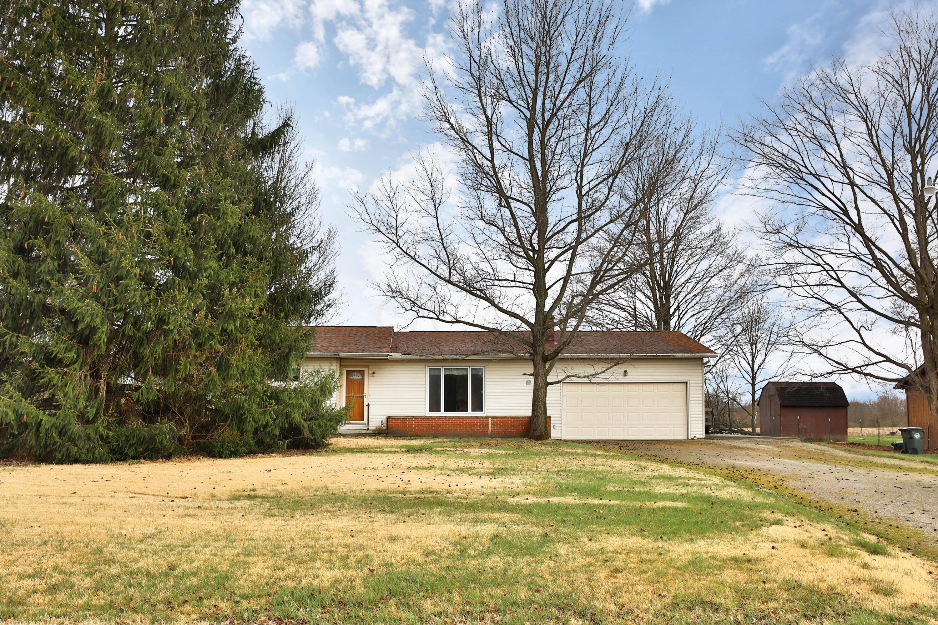 998 Hudson Road Delaware, OH 43015 - Photo 2 of 38 998-Hudson-001
