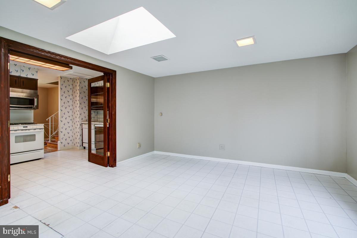 11814 Selfridge Road Silver Spring, MD 20906 - Photo 17 of 29