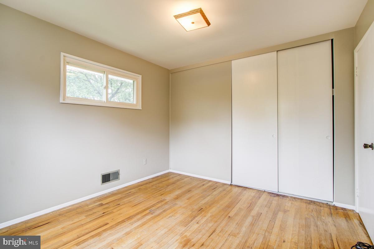 11814 Selfridge Road Silver Spring, MD 20906 - Photo 24 of 29