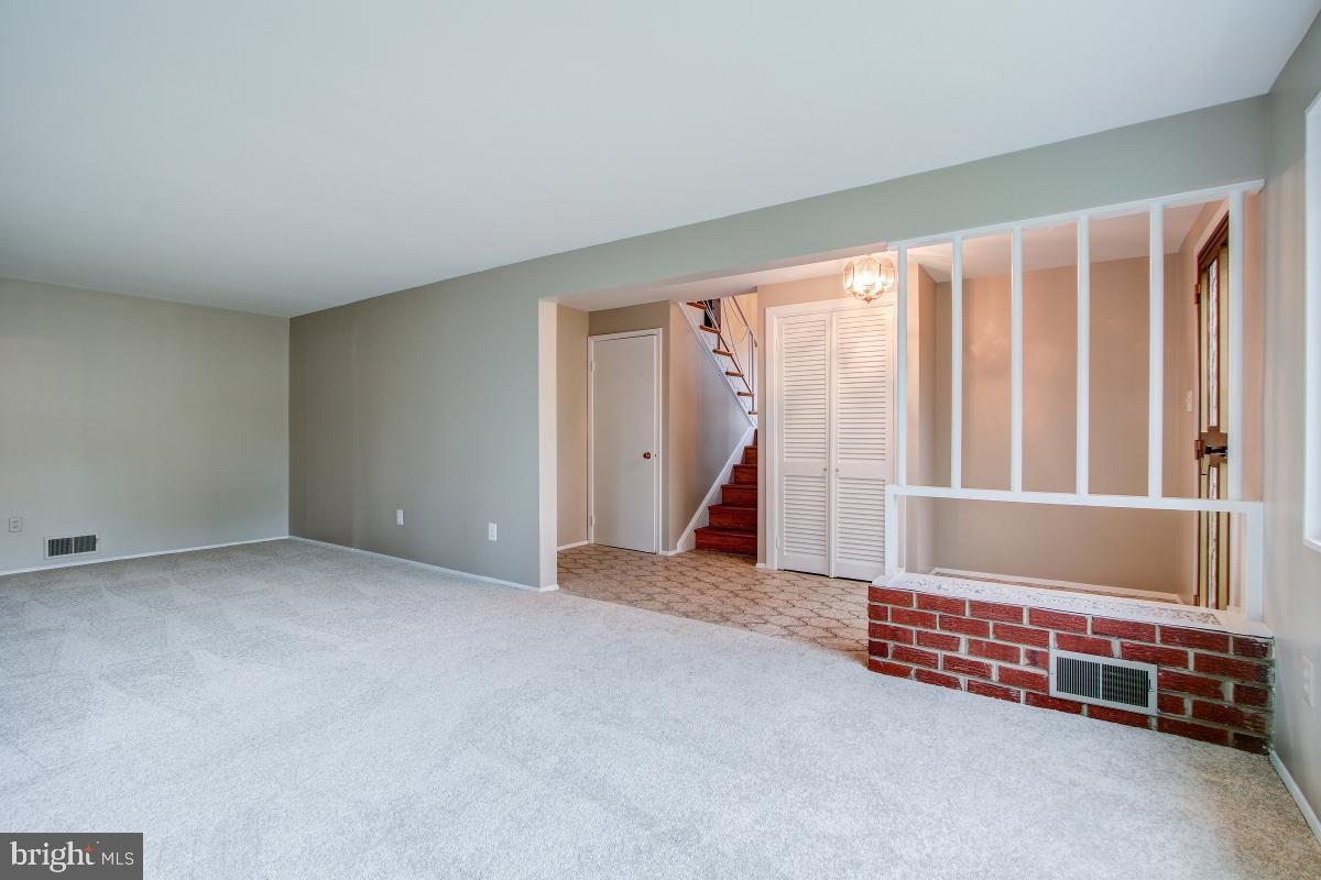 11814 Selfridge Road Silver Spring, MD 20906 - Photo 7 of 29