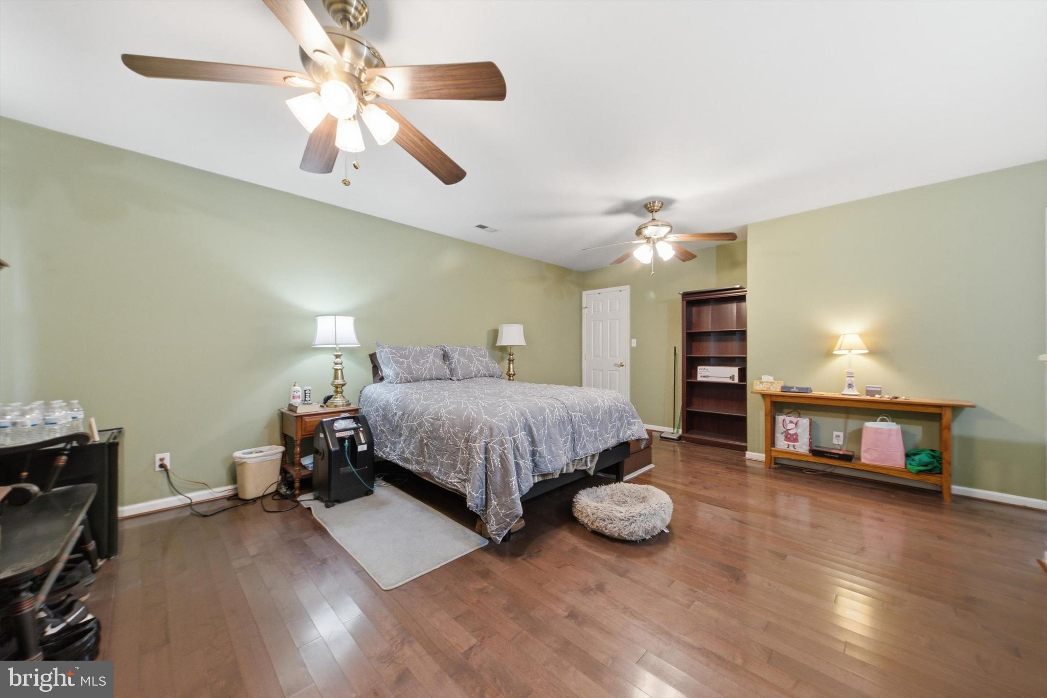 776 Evergreen Road Severn, MD 21144 - Photo 23 of 55 Upstairs Primary Bedroom