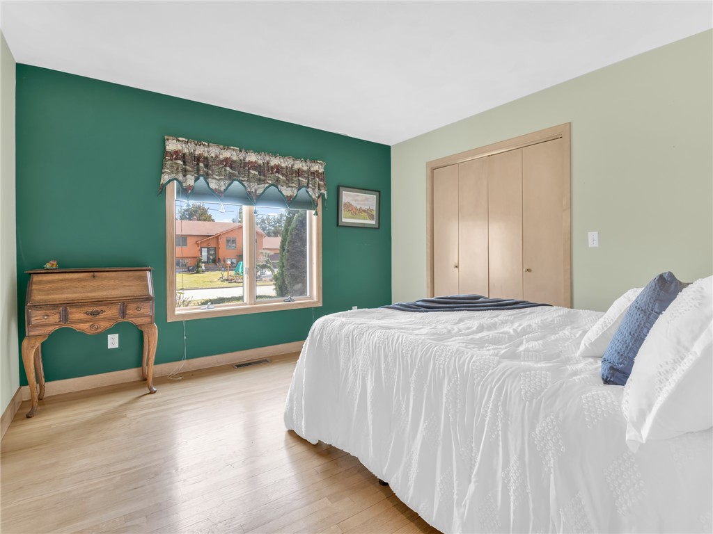 51 Janet Drive Cranston, RI 02921 - Photo 20 of 38 Bedroom 1