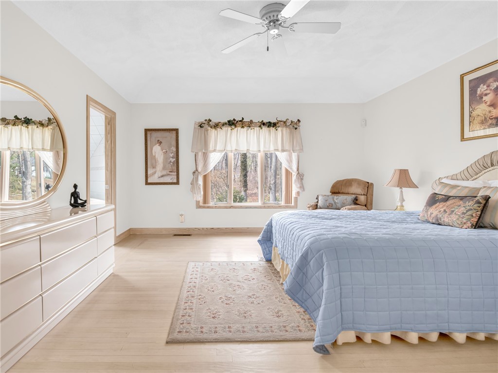 51 Janet Drive Cranston, RI 02921 - Photo 24 of 38 Primary bedroom suite