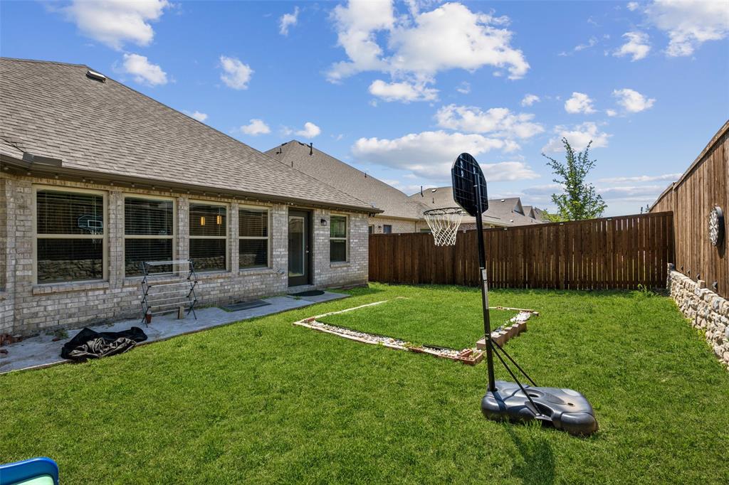 5933 Rostherne Drive Aubrey, TX 76227 - Photo 29 of 35