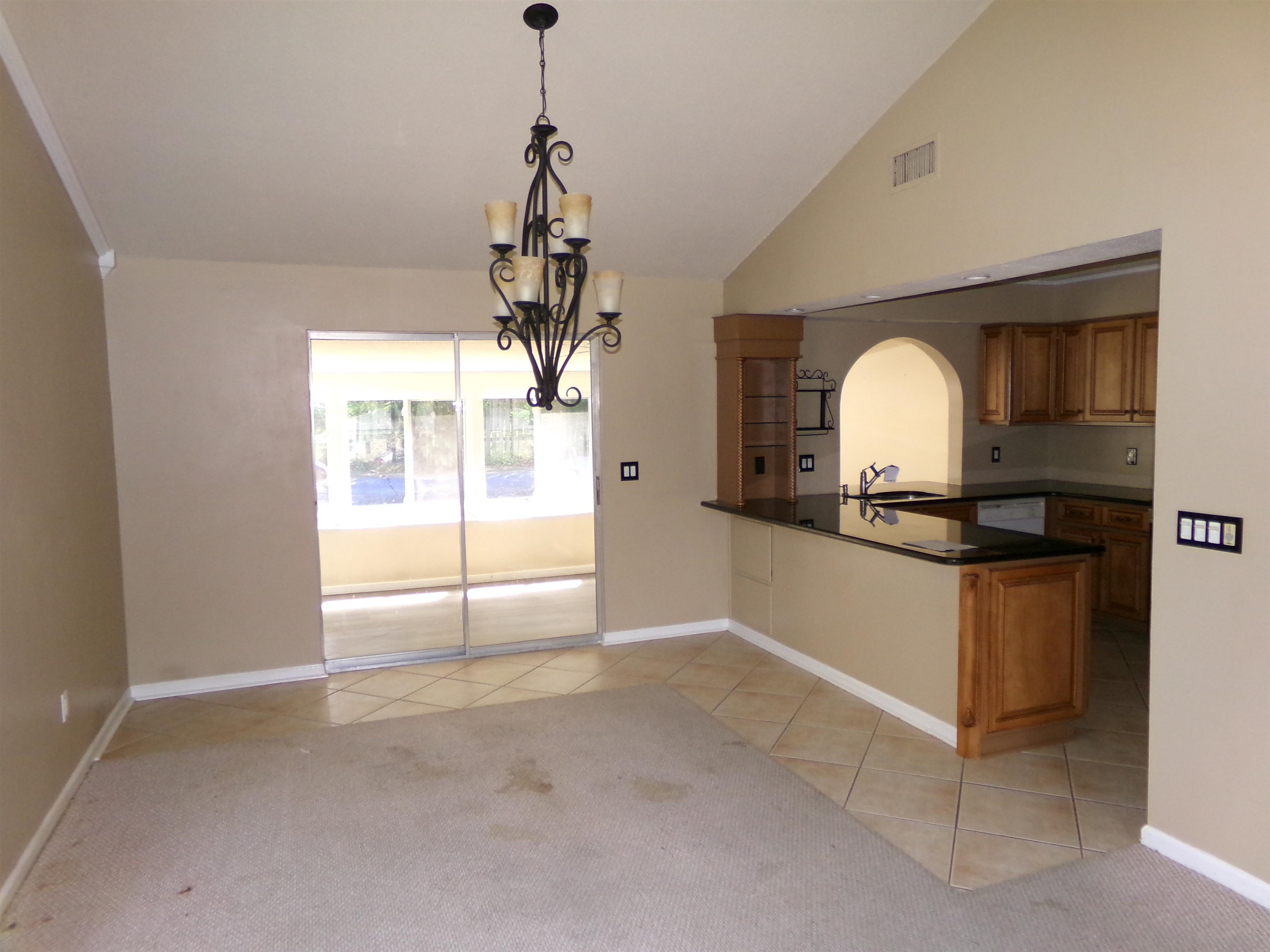 865 Kingsway Road Tallahassee, FL 32301 - Photo 2 of 30