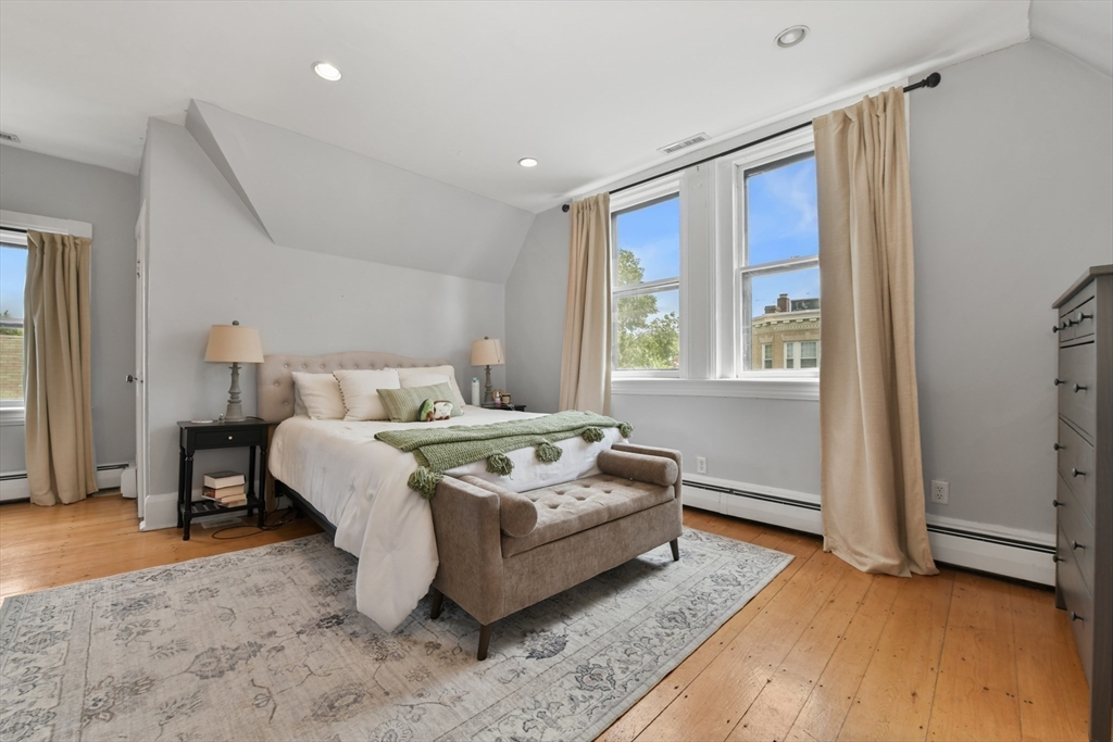 1774 Beacon Street, Unit 6 Brookline, MA 02445 - Photo 12 of 20