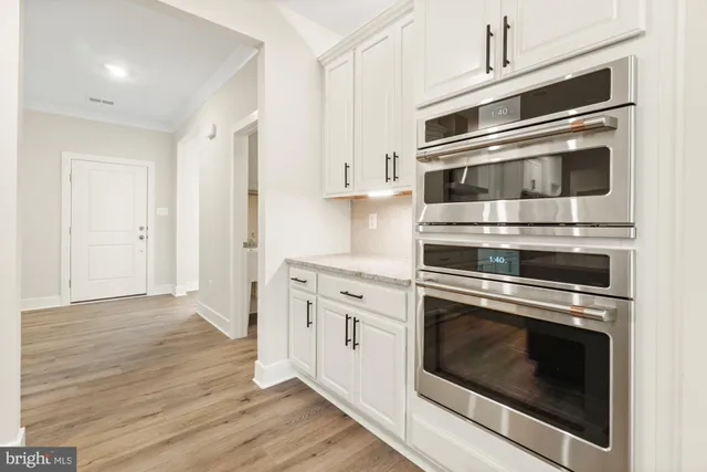 a close view of stove