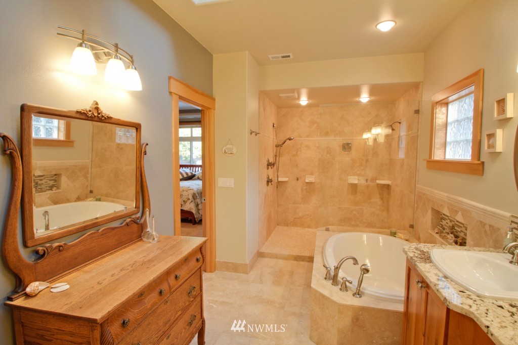 5792-5796 Ershig Road Bow, WA 98232 - Photo 14 of 25 Gallery Image 14