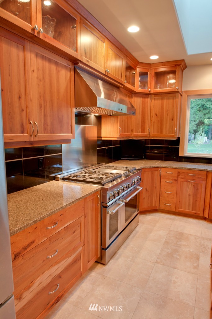 5792-5796 Ershig Road Bow, WA 98232 - Photo 9 of 25 Gallery Image 9