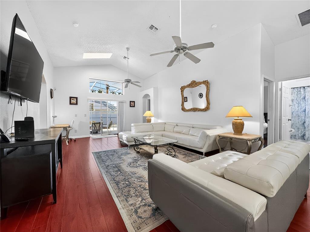 8003 Bow Creek Road Kissimmee, FL 34747 - Photo 4 of 57 Gallery Image 4