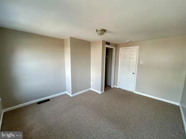 $1,675 | 923 McHenry Street, Baltimore, MD 21223
