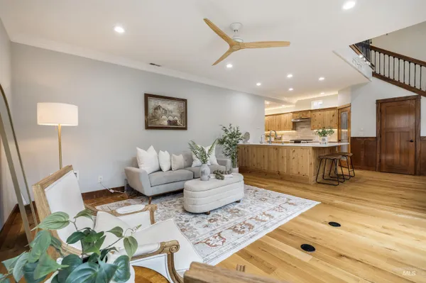 $699,990 | 253 East Wexford Lane, Eagle, ID 83616