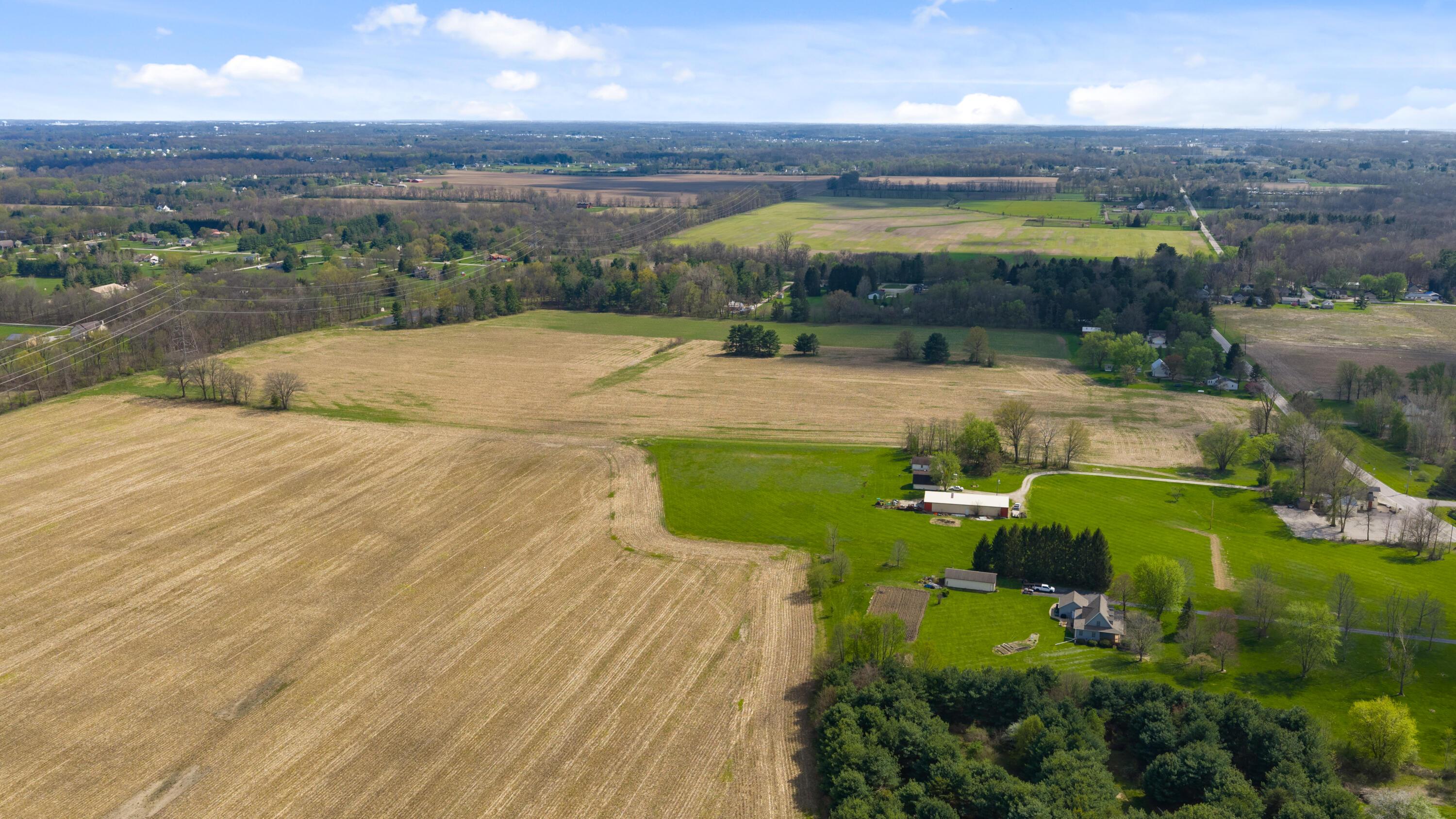 5717 Harlem Road Galena, OH 43021 - Photo 11 of 11 Harlem Drone 00011