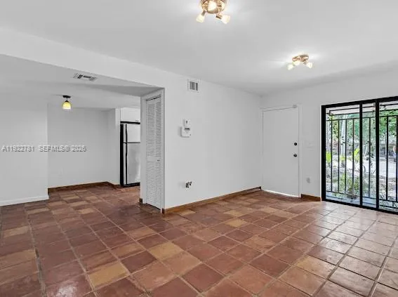 $2,700 | 3001 Southwest 1st Avenue, Unit 102, Miami, FL 33129