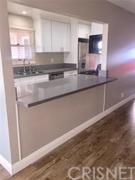 644 Atkins Drive Glendale, CA 91206 - Photo 5 of 14