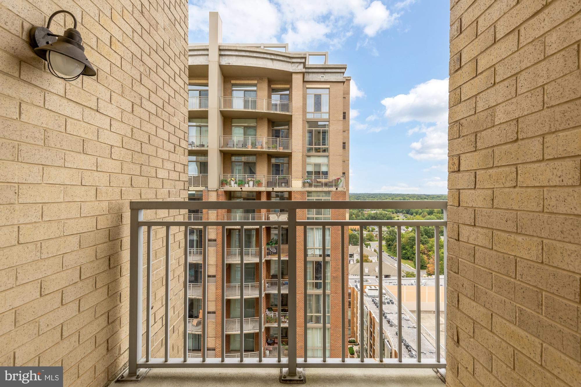 11990 Market Street, Unit 1815 Reston, VA 20190 - Photo 23 of 48 Gallery Image 23