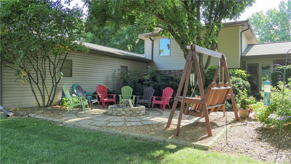 2412 Fisher Road Indianapolis, IN 46239 - Photo 2 of 42 Gallery Image 2