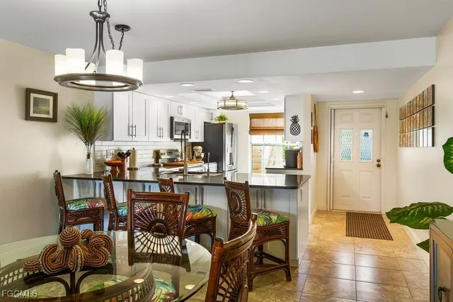 $348,900 | 1317 Southeast 46th Lane, Unit 104, Cape Coral, FL 33904