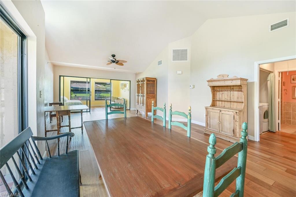 869 Reef Point Circle, Unit 26 Naples, FL 34108 - Photo 7 of 29 Dining Room