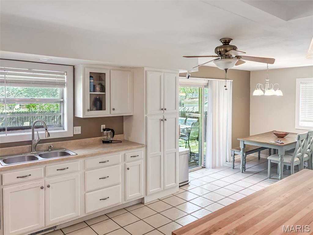 1043 East Edgewood Street Springfield, MO 65807 - Photo 13 of 48