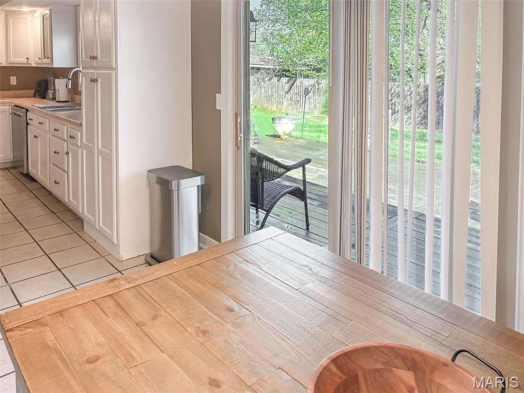 1043 East Edgewood Street Springfield, MO 65807 - Photo 15 of 48