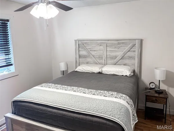 $239,900 | 1043 East Edgewood Street, Springfield, MO 65807